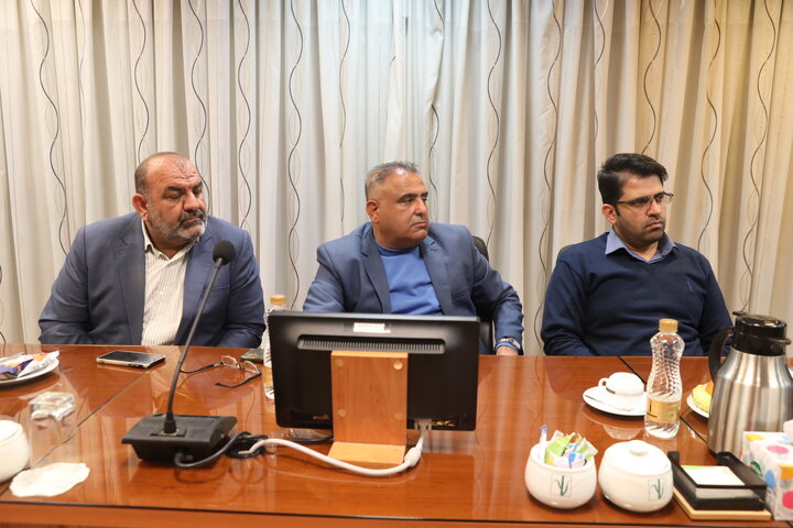 نشست تخصصی مزد با حضور اعضای کمیسیون اجتماعی مجلس در اهواز