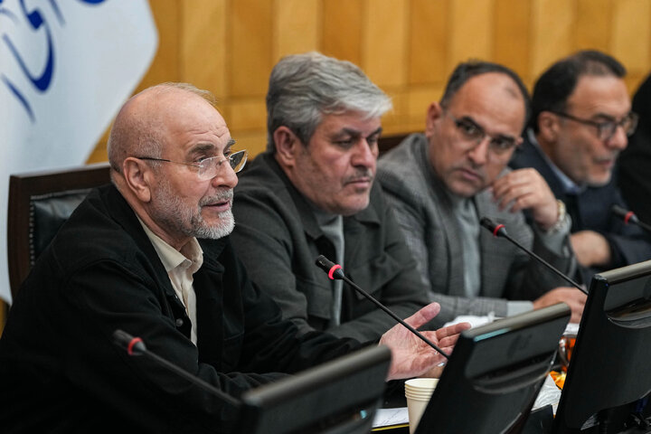 جلسه کمیسیون تلفیق لایحه بودجه ۱۴۰۵ با حضور دکتر قالیباف