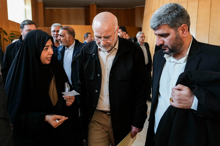 جلسه کمیسیون تلفیق لایحه بودجه ۱۴۰۵ با حضور دکتر قالیباف