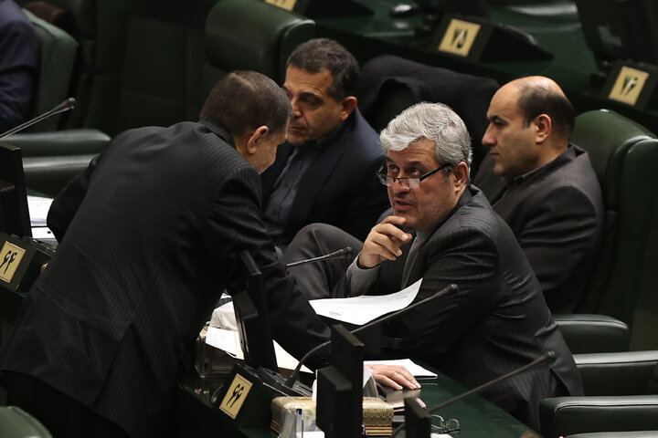 نشست علنی دوشنبه 15 دی ماه مجلس شورای اسلامی