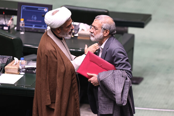 نشست علنی دوشنبه 15 دی ماه مجلس شورای اسلامی