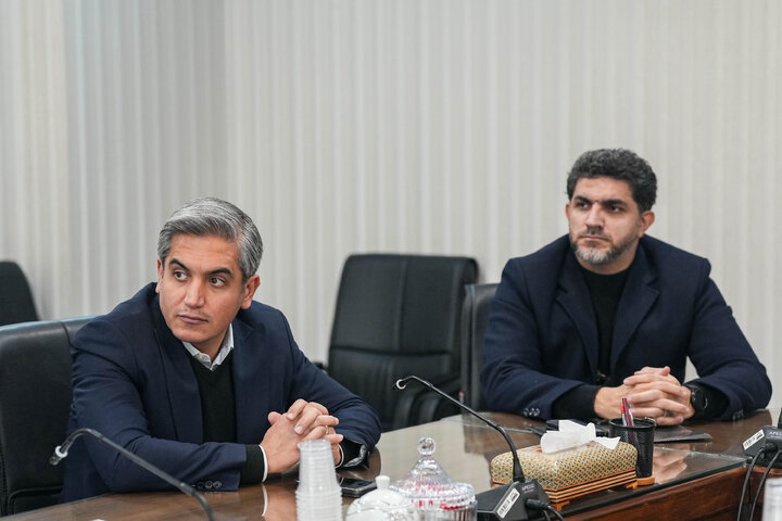 نشست فراکسیون شاهد و ایثارگر مجلس با رئیس و مدیران بنیاد شهید