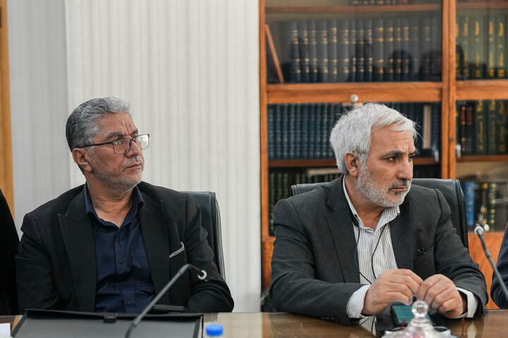 نشست فراکسیون شاهد و ایثارگر مجلس با رئیس و مدیران بنیاد شهید