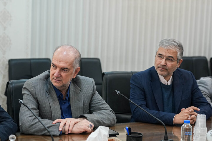 نشست فراکسیون شاهد و ایثارگر مجلس با رئیس و مدیران بنیاد شهید