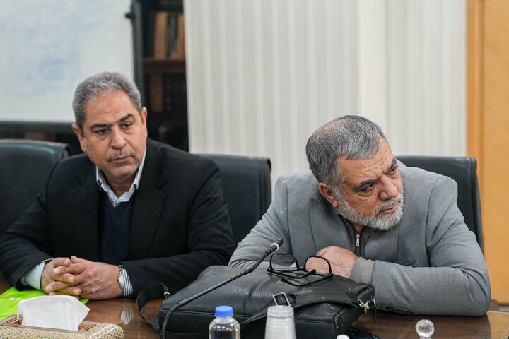 نشست فراکسیون شاهد و ایثارگر مجلس با رئیس و مدیران بنیاد شهید