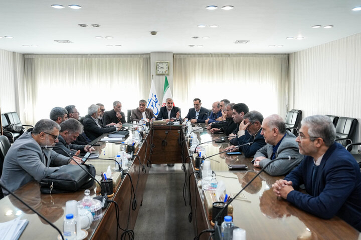 نشست فراکسیون شاهد و ایثارگر مجلس با رئیس و مدیران بنیاد شهید