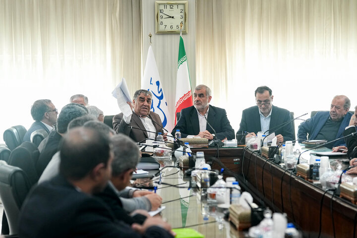 نشست فراکسیون شاهد و ایثارگر مجلس با رئیس و مدیران بنیاد شهید