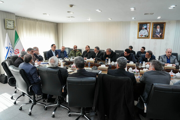 نشست فراکسیون شاهد و ایثارگر مجلس با رئیس و مدیران بنیاد شهید