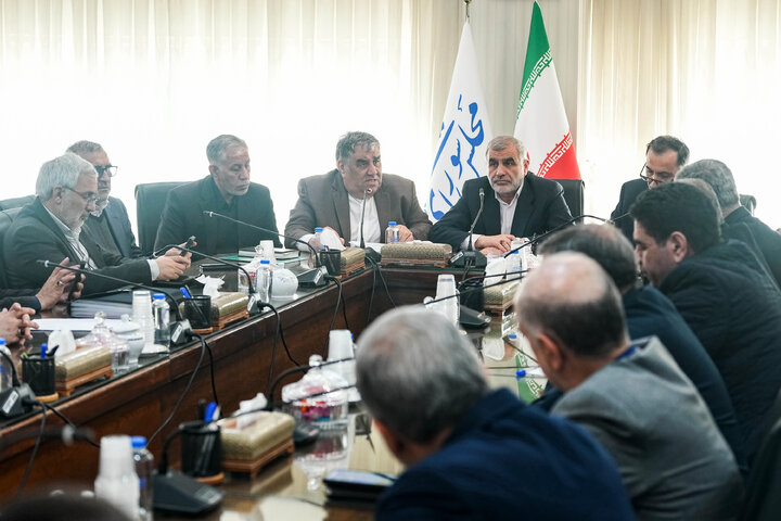 نشست فراکسیون شاهد و ایثارگر مجلس با رئیس و مدیران بنیاد شهید