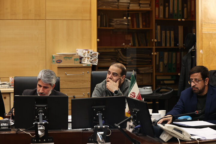 نشست عصر دوشنبه 15 دی ماه 1404