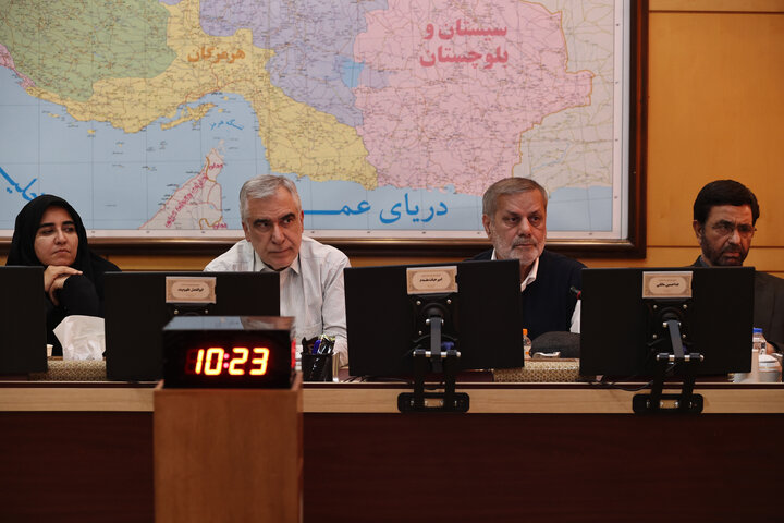 نشست 15 دی ماه  کمیسیون امنیت ملی با حضور وزیر خارجه