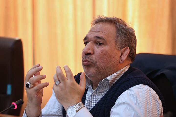 نشست 15 دی ماه کمیسیون اقتصادی