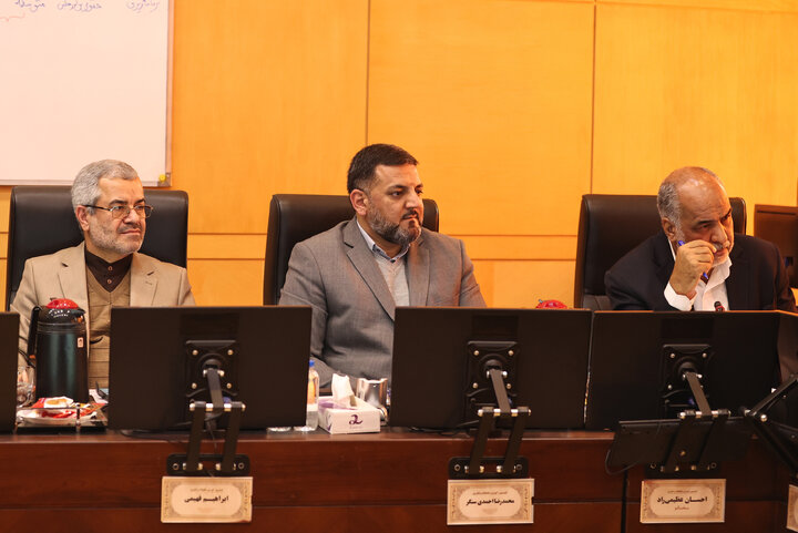 نشست 15 دی ماه کمیسیون آموزش