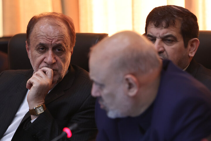 نشست 15 دی ماه کمیسیون آموزش