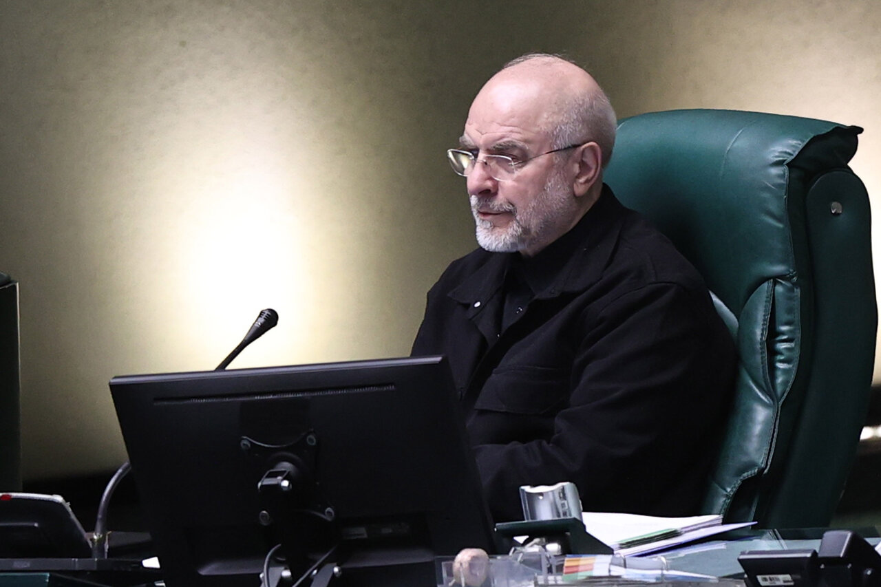 اعتراض باید شنیده شود و مبنای تغییرات به نفع مردم قرار گیرد/ارز ترجیحی‌حذف نمیشود بلکه منافع آن مستقیماً به خود مردم خواهد رسید/دوران میلیاردها دلار رانت انحصاری به پایان رسید