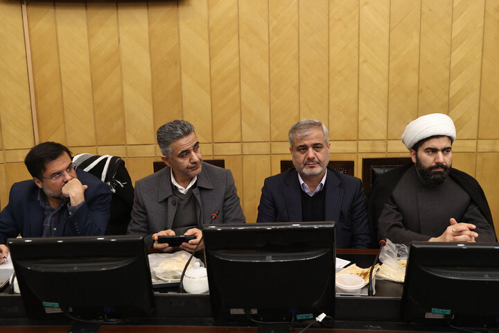 نشست هم اندیشی سیاست های ابلاغی مقام معظم رهبری در حوزه قضایی با حضور وزیر دادگستری و معاون اول قوه قضاییه