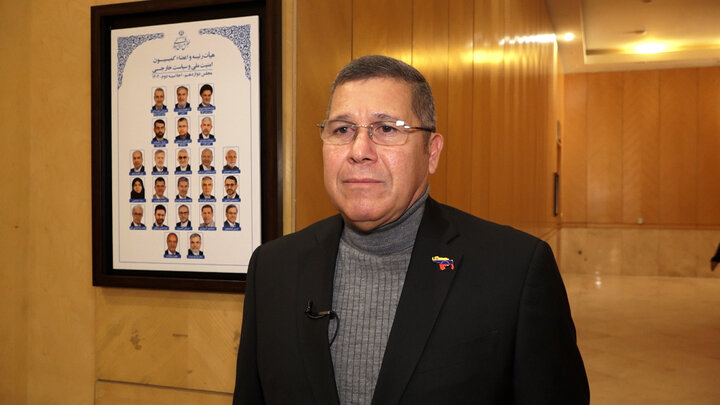 اقدام آمریکا در ربایش رئیس‌جمهور مادورو، مصداق بارز تروریسم دولتی بود