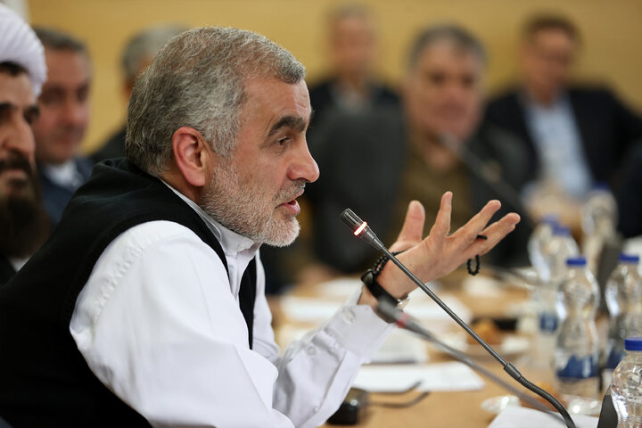 نشست جمع‌بندی و تصویب مصوبات سفر نظارتی نیکزاد به شهرستان گرمی