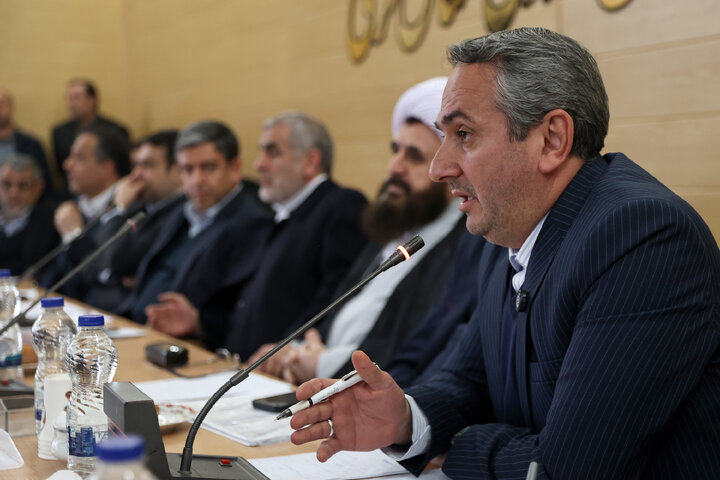 نشست جمع‌بندی و تصویب مصوبات سفر نظارتی نیکزاد به شهرستان گرمی