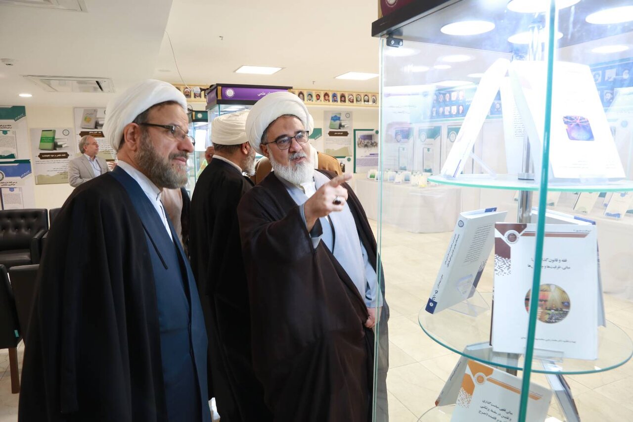 همافزایی مجلس و حوزه علمیه قم برای تقویت مبانی اسلامی در قانونگذاری