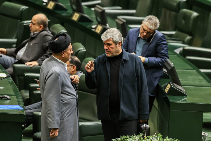 نشست علنی یکشنبه ۲۱ دی ماه مجلس شورای اسلامی