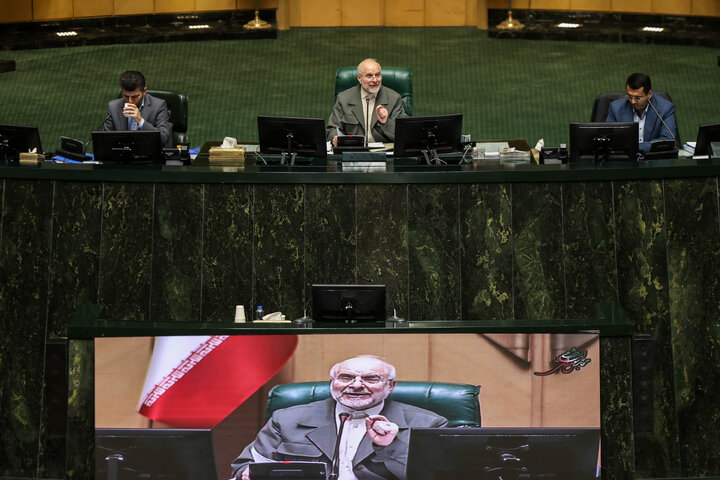 نشست علنی یکشنبه ۲۱ دی ماه مجلس شورای اسلامی