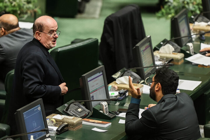 نشست علنی یکشنبه ۲۱ دی ماه مجلس شورای اسلامی