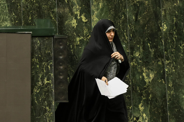 نشست علنی یکشنبه ۲۱ دی ماه مجلس شورای اسلامی