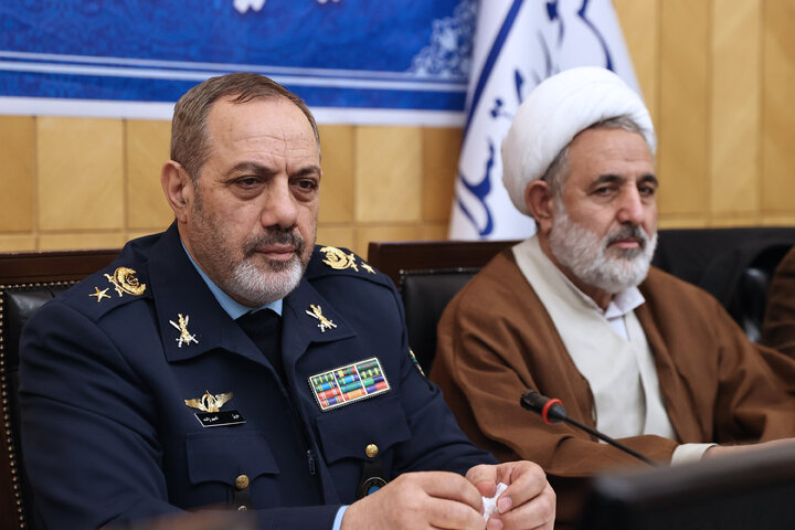 نشست فراکسیون دفاع و اقتدارملی با حضور وزیر دفاع