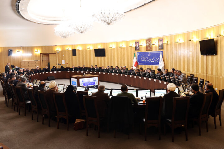 نشست  فراکسیون دفاع و اقدارملی با حضور وزیر دفاع