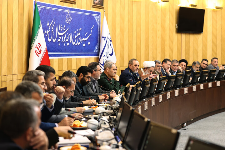 نشست  فراکسیون دفاع و اقدارملی با حضور وزیر دفاع