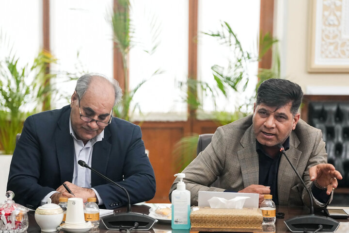 دیدار اعضای کمیسیون کشاورزی با دکتر قالیباف