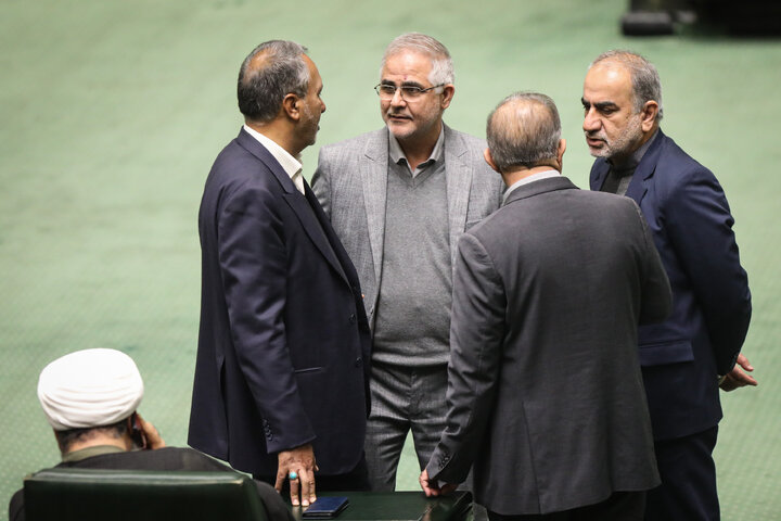 نشست علنی چهارشنبه ۲4 دی ماه مجلس شورای اسلامی