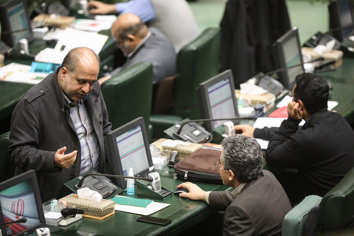 نشست علنی چهارشنبه ۲4 دی ماه مجلس شورای اسلامی