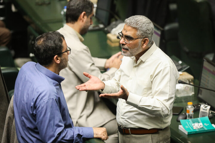 نشست علنی چهارشنبه ۲4 دی ماه مجلس شورای اسلامی