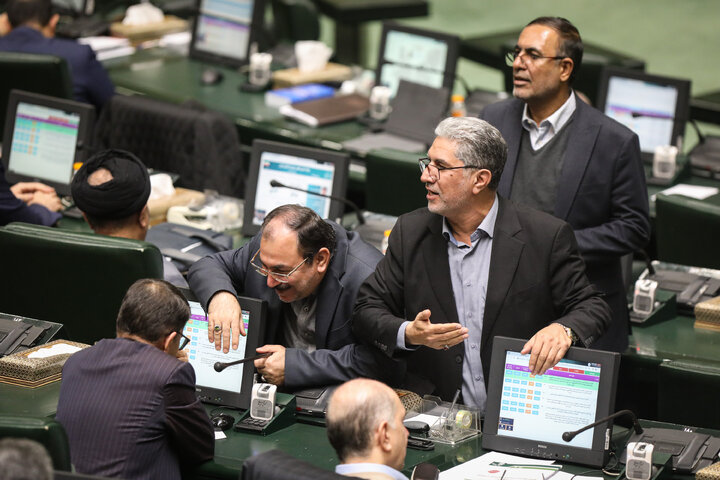 نشست علنی چهارشنبه ۲4 دی ماه مجلس شورای اسلامی