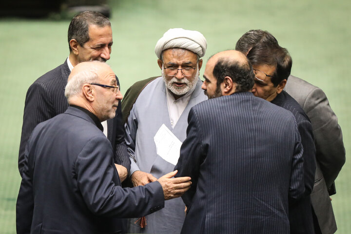 نشست علنی چهارشنبه ۲4 دی ماه مجلس شورای اسلامی