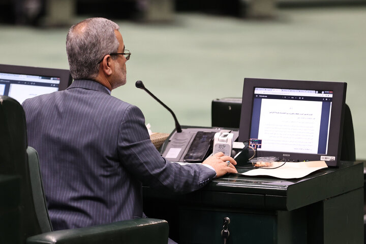 نشست نوبت صبح یکشنبه 28 دی ماه کمیسیون تلفیق لایحه بودجه سال 1405