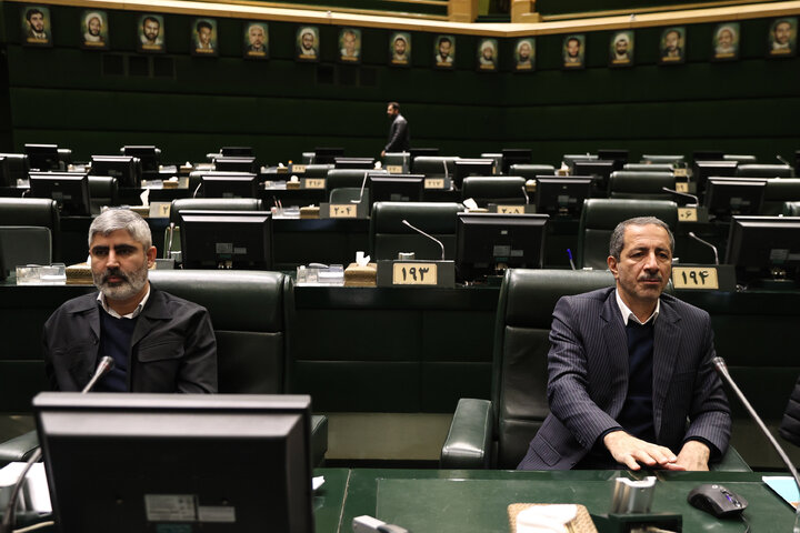 نشست نوبت صبح یکشنبه 28 دی ماه کمیسیون تلفیق لایحه بودجه سال 1405