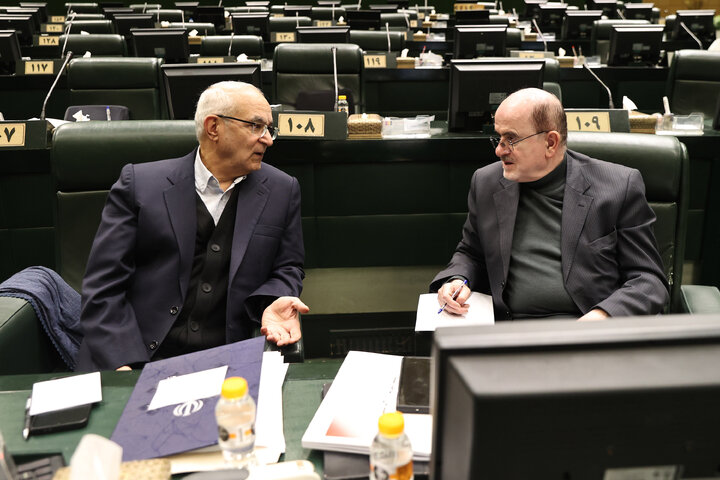 نشست نوبت صبح یکشنبه 28 دی ماه کمیسیون تلفیق لایحه بودجه سال 1405