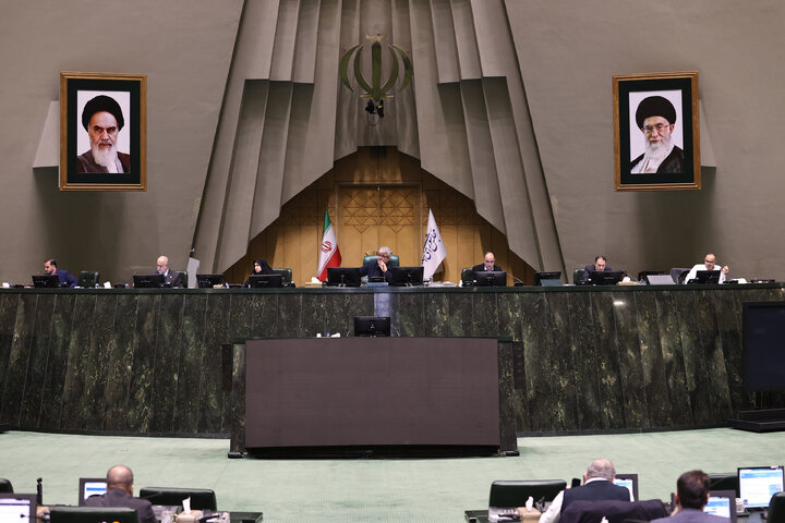 نشست نوبت صبح یکشنبه ۲۸ دی ماه کمیسیون تلفیق بودجه ۱۴۰۵