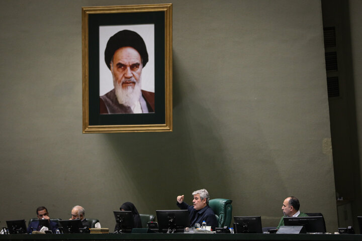 نشست نوبت عصر يکشنبه 28 دی ماه کميسيون تلفيق بودجه