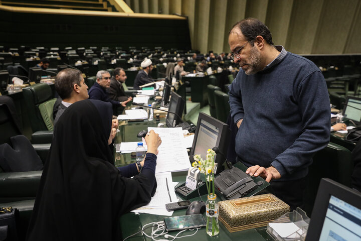 نشست نوبت عصر يکشنبه 28 دی ماه کميسيون تلفيق بودجه