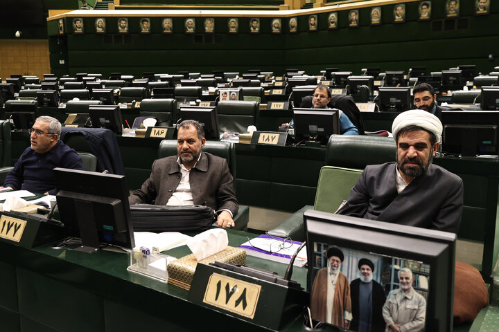 نشست نوبت شب یکشنبه ۲۸ دی ماه کمیسیون تلفیق بودجه ۱۴۰۵