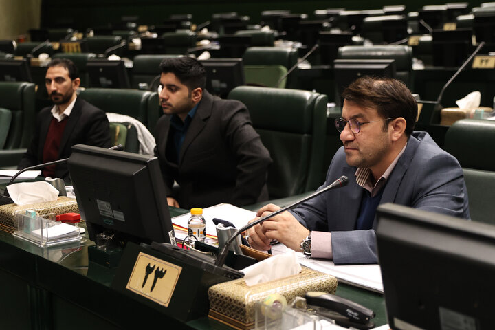 نشست نوبت شب یکشنبه ۲۸ دی ماه کمیسیون تلفیق بودجه ۱۴۰۵