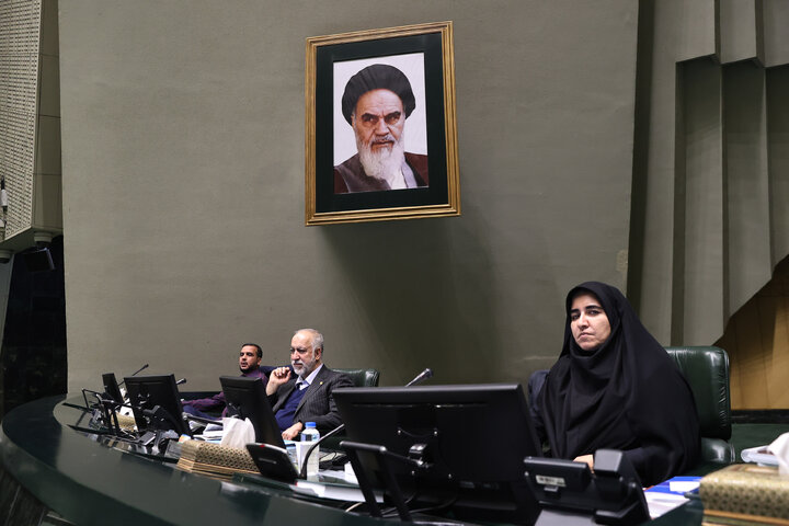 نشست نوبت شب یکشنبه ۲۸ دی ماه کمیسیون تلفیق بودجه ۱۴۰۵