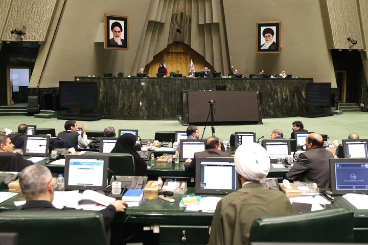 نشست نوبت شب یکشنبه ۲۸ دی ماه کمیسیون تلفیق بودجه ۱۴۰۵