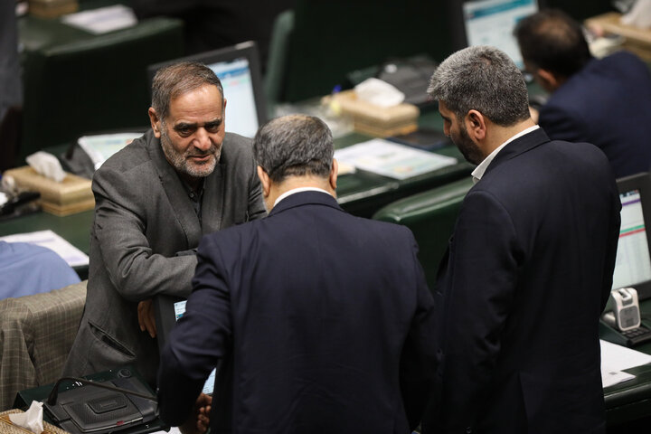 نشست علنی دوشنبه 29 دی ماه مجلس شورای اسلامی