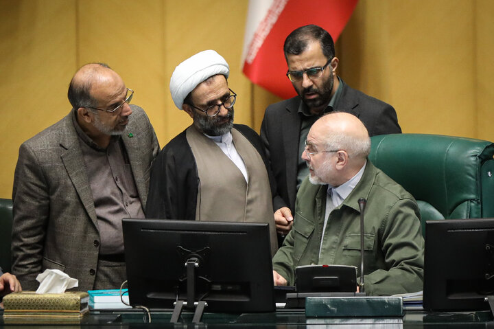 نشست علنی دوشنبه 29 دی ماه مجلس شورای اسلامی