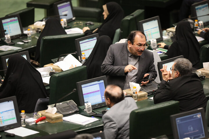 نشست علنی دوشنبه 29 دی ماه مجلس شورای اسلامی